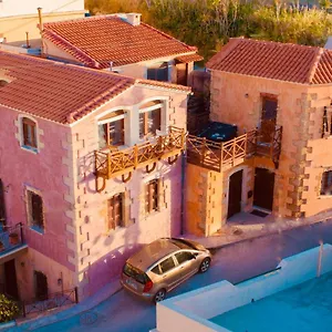 Holiday home Microcosmos Halepas, Chania (Crete)